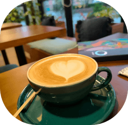 A latte with heart art